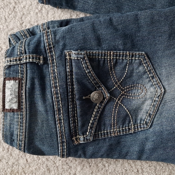 Sz 7 Earl Jeans - Picture 2 of 8